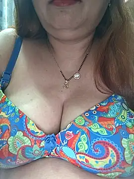 Snapshot of Dianaa9 chatting on May 31, 2026, 6:10 am Dianaa9 online show from May 31, 2026, 6:10 am