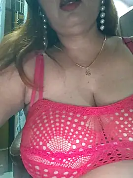 Snapshot of Dianaa9 chatting on June 10, 2026, 9:52 am Dianaa9 online show from June 10, 2026, 9:52 am