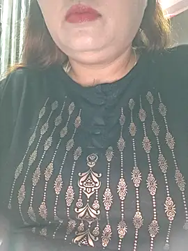 Snapshot of Dianaa9 chatting on June 12, 2026, 6:01 am Dianaa9 online show from June 12, 2026, 6:01 am