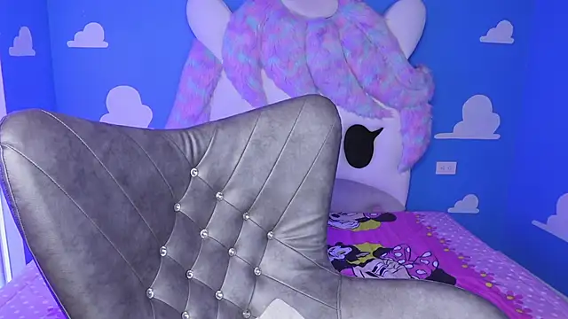 miss keisi online show from October 1, 2025, 6:03 pm