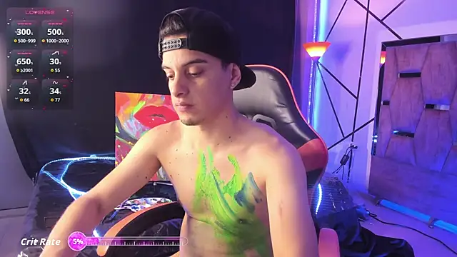 Maximo   online show from November 14, 2025, 10:51 pm