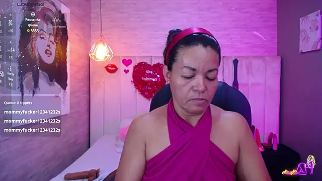 Snapshot of MaturePure chatting on February 10, 2025, 11:13 pm MaturePure online show from February 10, 2025, 11:13 pm