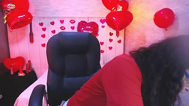 Snapshot of MaturePure chatting on February 17, 2025, 7:42 pm MaturePure online show from February 17, 2025, 7:42 pm