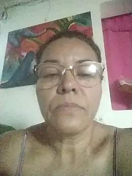 Snapshot of MaturePure chatting on February 20, 2025, 8:25 pm MaturePure online show from February 20, 2025, 8:25 pm