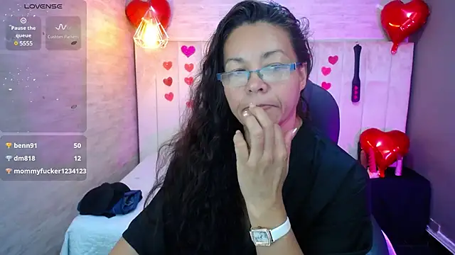 Snapshot of MaturePure chatting on February 28, 2025, 12:21 am MaturePure online show from February 28, 2025, 12:21 am