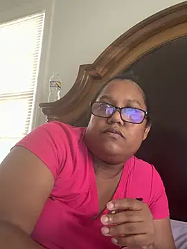 Snapshot of ebonyred chatting on July 10, 2026, 5:15 pm ebonyred online show from July 10, 2026, 5:15 pm