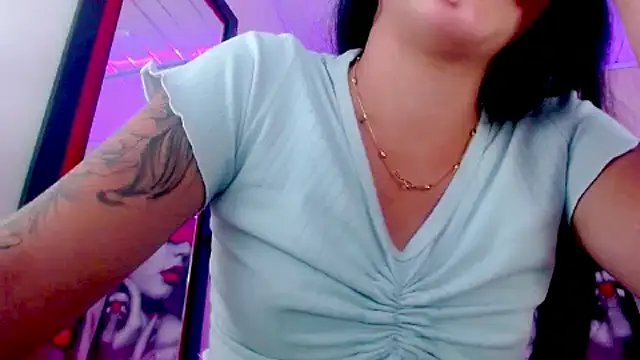 Snapshot of sylvana_19 chatting on January 12, 2025, 9:40 pm sylvana 19 online show from January 12, 2025, 9:40 pm