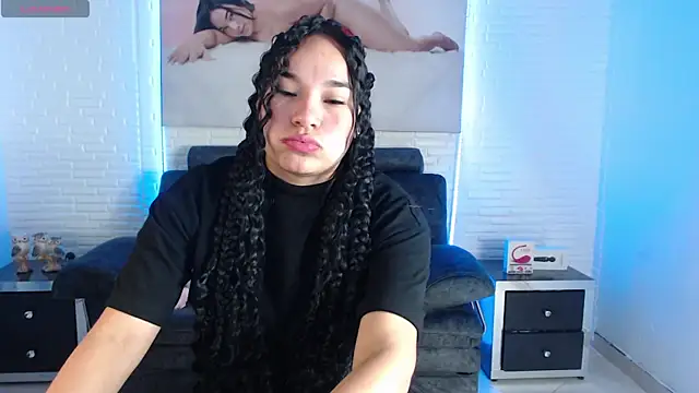 Snapshot of Lolitta_xxx chatting on March 4, 2026, 12:27 am Lolitta xxx online show from March 4, 2026, 12:27 am