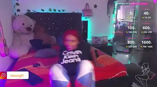 Snapshot of Pocahontaslovex chatting on December 19, 2024, 8:02 am Pocahontaslovex online show from December 19, 2024, 8:02 am