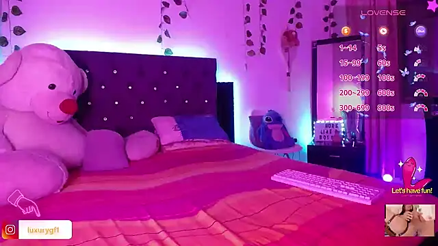 Snapshot of Pocahontaslovex chatting on September 27, 2025, 6:18 am Pocahontaslovex online show from September 27, 2025, 6:18 am