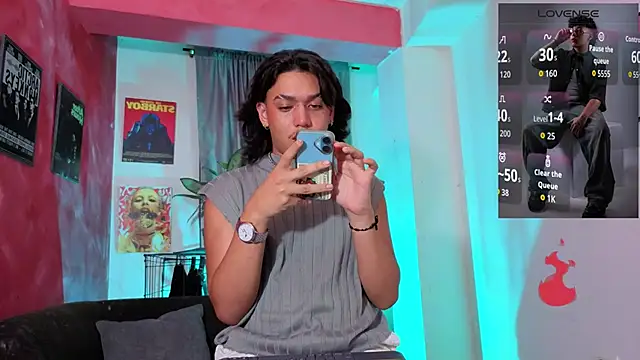 Snapshot of GaelOconner chatting on February 12, 2026, 4:40 am GaelOconner online show from February 12, 2026, 4:40 am