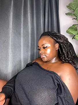 Honeycoco0211 online show from September 9, 2025, 7:35 pm