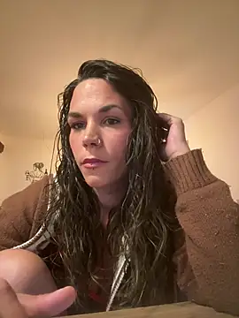 Lady Knaller online show from April 23, 2026, 7:38 pm