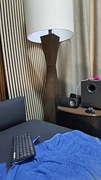 Snapshot of Deisy_Torres chatting on October 21, 2025, 8:42 pm Deisy Torres online show from October 21, 2025, 8:42 pm