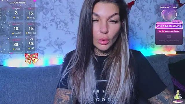 tattooedBabyy online show from December 19, 2024, 6:56 am