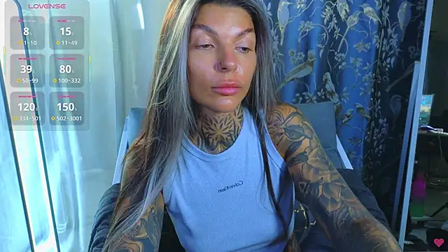 tattooedBabyy online show from October 26, 2025, 8:31 am