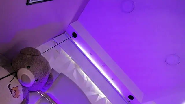 Dalila Thoms online show from February 9, 2025, 1:35 pm