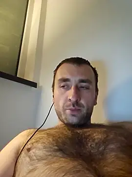 Snapshot of TIGERRR86 chatting on October 4, 2025, 9:02 pm TIGERRR86 online show from October 4, 2025, 9:02 pm