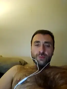 Snapshot of TIGERRR86 chatting on November 12, 2025, 8:41 pm TIGERRR86 online show from November 12, 2025, 8:41 pm