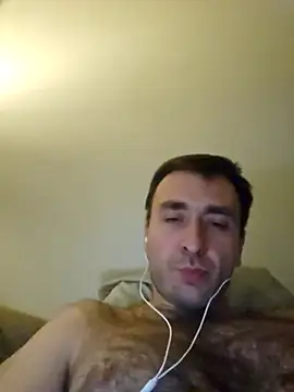 Snapshot of TIGERRR86 chatting on November 24, 2025, 10:31 pm TIGERRR86 online show from November 24, 2025, 10:31 pm