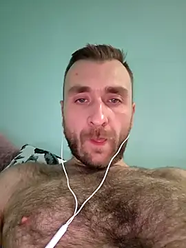 Snapshot of TIGERRR86 chatting on December 21, 2025, 12:07 am TIGERRR86 online show from December 21, 2025, 12:07 am