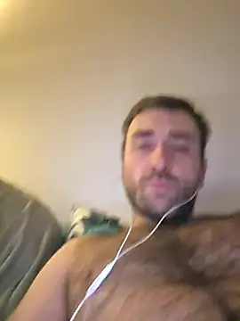 Snapshot of TIGERRR86 chatting on February 15, 2026, 9:22 pm TIGERRR86 online show from February 15, 2026, 9:22 pm