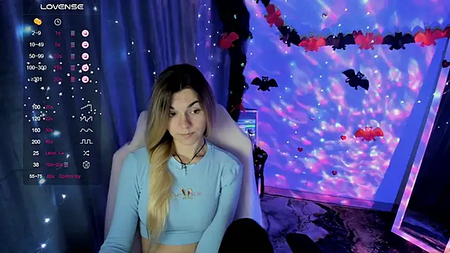 Sweet me  online show from October 23, 2025, 5:51 am