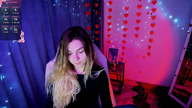 Snapshot of Sweet_me_ chatting on April 17, 2026, 5:43 am Sweet me online show from April 17, 2026, 5:43 am