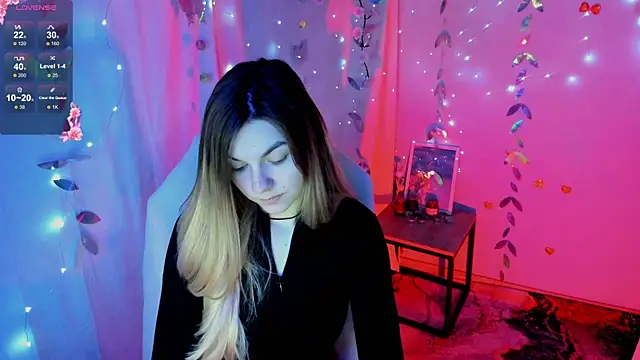 Snapshot of Sweet_me_ chatting on May 1, 2026, 5:12 am Sweet me online show from May 1, 2026, 5:12 am