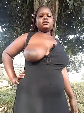 Snapshot of Josh_brie chatting on January 8, 2025, 5:48 am Josh brie online show from January 8, 2025, 5:48 am