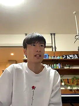 Snapshot of IroManager chatting on October 28, 2025, 12:30 pm IroManager online show from October 28, 2025, 12:30 pm