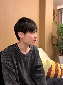 Snapshot of IroManager chatting on November 13, 2025, 12:59 pm IroManager online show from November 13, 2025, 12:59 pm