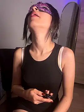 ZINA-MOROCCO online show from October 16, 2025, 1:28 am