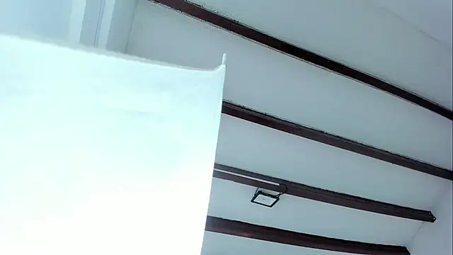 Oriana Guzman online show from January 14, 2025, 11:20 am