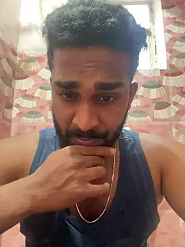 Handsomehunk 4U online show from December 23, 2024, 11:57 am