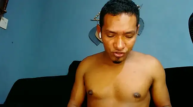 Snapshot of Grandeygruesa1 chatting on January 5, 2025, 6:45 pm Grandeygruesa1 online show from January 5, 2025, 6:45 pm