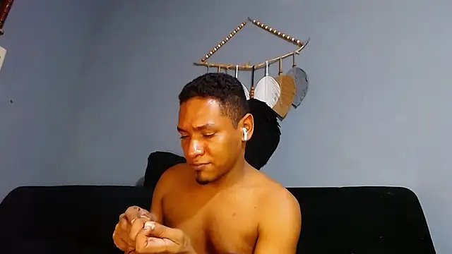 Snapshot of Grandeygruesa1 chatting on January 23, 2025, 5:56 am Grandeygruesa1 online show from January 23, 2025, 5:56 am