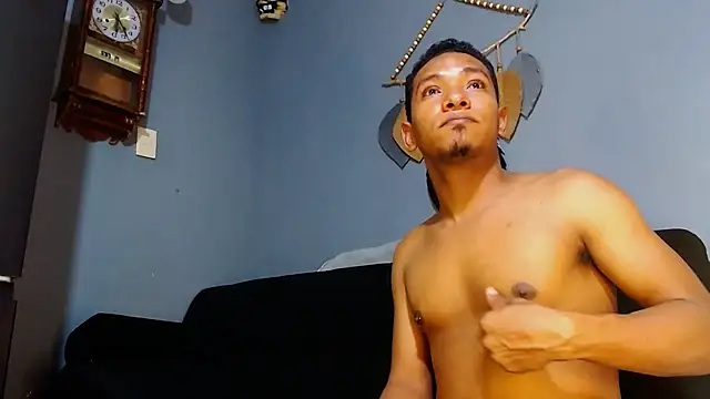 Snapshot of Grandeygruesa1 chatting on March 18, 2025, 2:58 am Grandeygruesa1 online show from March 18, 2025, 2:58 am