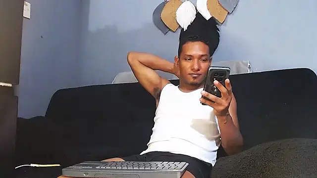 Snapshot of Grandeygruesa1 chatting on September 14, 2025, 5:06 am Grandeygruesa1 online show from September 14, 2025, 5:06 am