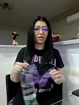 Milf Abigail online show from February 2, 2025, 12:19 am