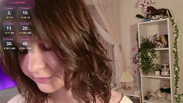 LeraKit online show from July 6, 2026, 1:52 pm
