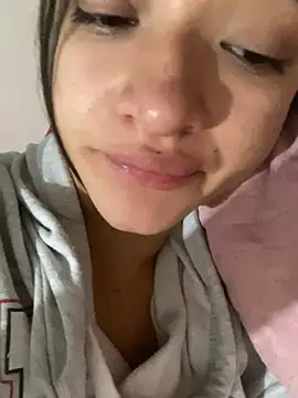 Alicia ALICIA online show from January 4, 2025, 1:21 pm