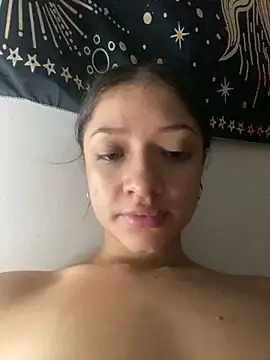 Alicia ALICIA online show from January 4, 2025, 4:22 pm