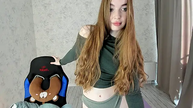 LissaCain online show from February 23, 2025, 5:56 am