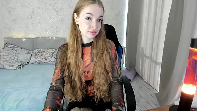 LissaCain online show from September 21, 2025, 4:58 am