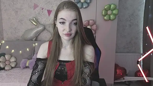 LissaCain online show from April 1, 2026, 4:24 am