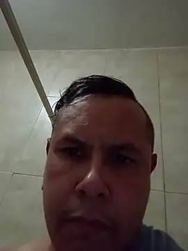 Snapshot of AlanDickson chatting on October 24, 2025, 9:17 am AlanDickson online show from October 24, 2025, 9:17 am