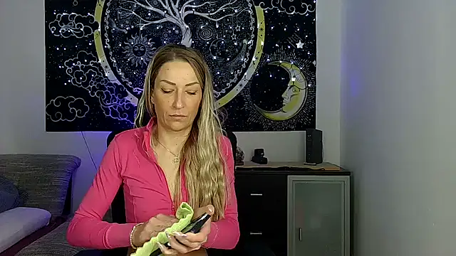 SexxyLiviaa online show from December 23, 2025, 3:59 am