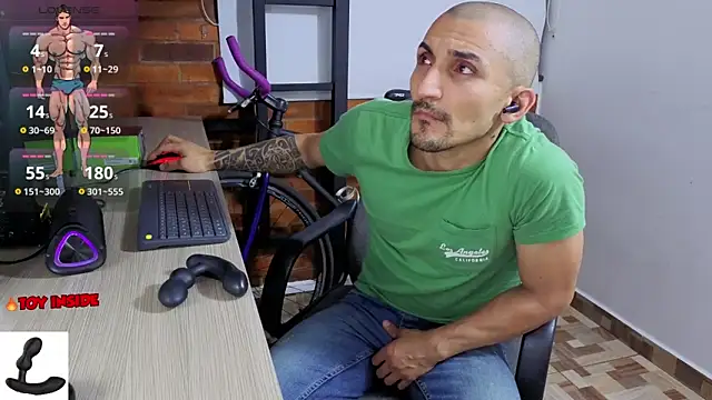 Marck Muscle online show from February 9, 2026, 3:32 am