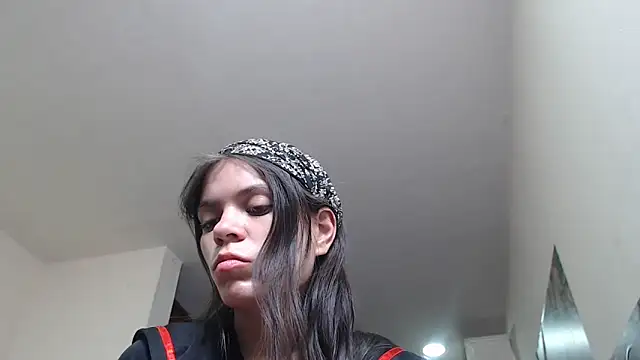 Karla sweed online show from September 15, 2025, 11:27 pm